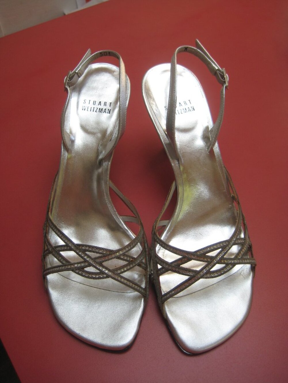 STUART WEITZMAN SILVER HEELS w/CRYSTALS AND CHAINS LADY'S SIZE 8 W UNWORN